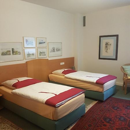 Gaestehaus Krefeld Uerdingen Екстериор снимка