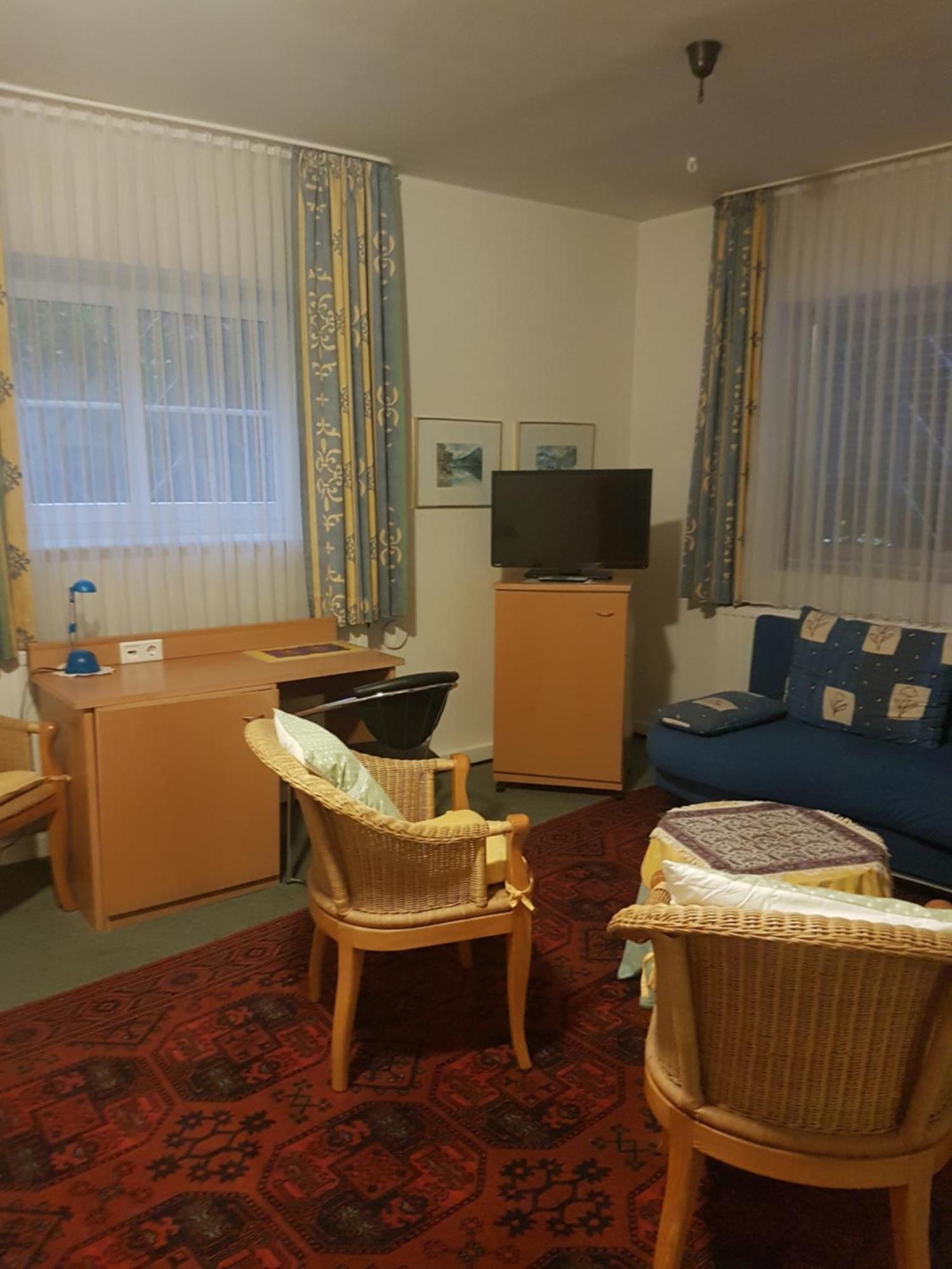 Gaestehaus Krefeld Uerdingen Екстериор снимка